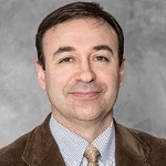 Dr Daniel Peréz, Chair in Poultry Medicine, University of Georgia - College of Veterinary Medecine
