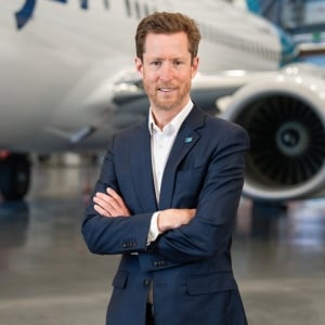 Alexis von Hoensbroech speaking at Aviation Festival Americas