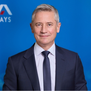 Joerg Eberhart speaking at World Aviation Festival