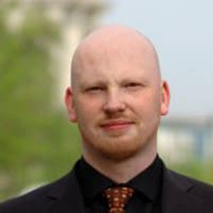 Tim Brauckmüller speaking at MOVE America