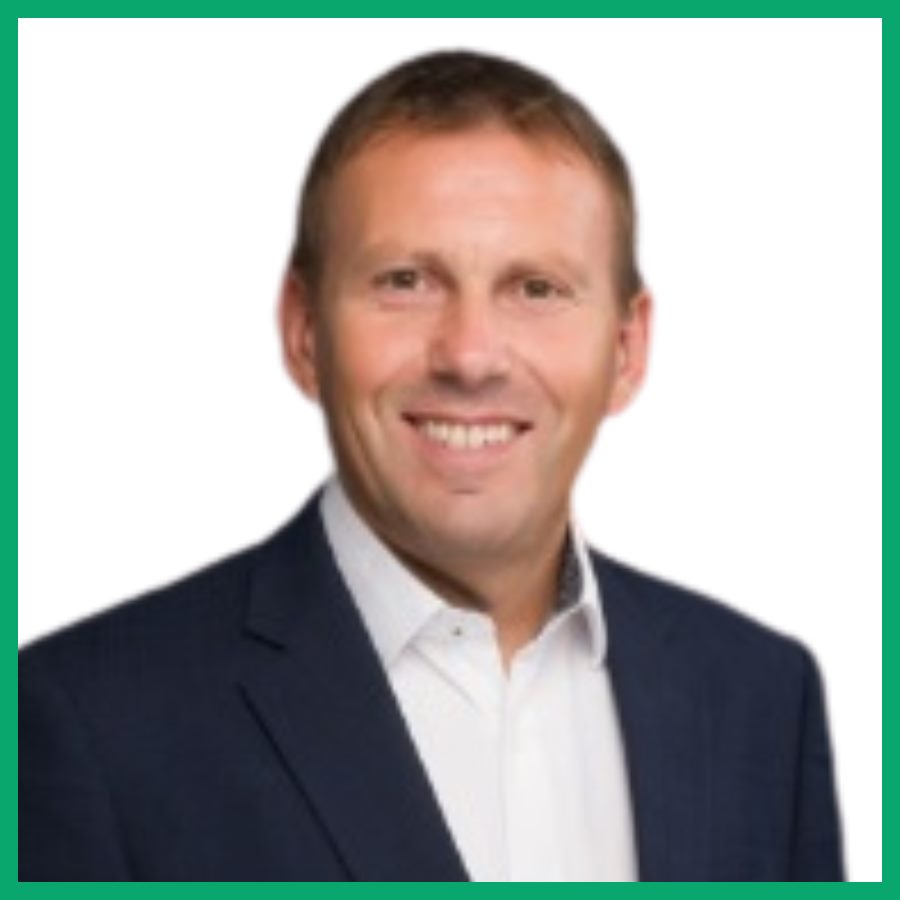 Albert Kis speaking at Connected World KSA
