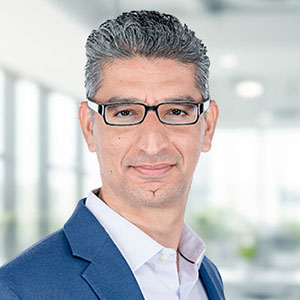 Neville Ichhaporia speaking at Futureof Membory and Storage