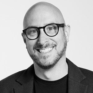 Nate Shutes speaking at Home Delivery World