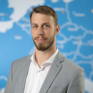 Marko Kivila speaking at Rail Live