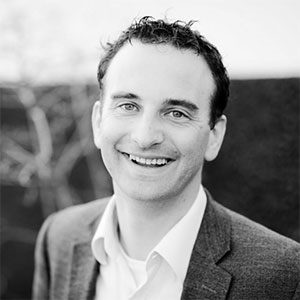 Erik Janshen speaking at Seamless Europe