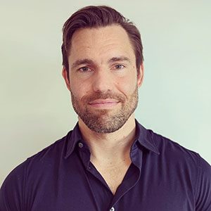 Kevin Davis speaking at Seamless Europe