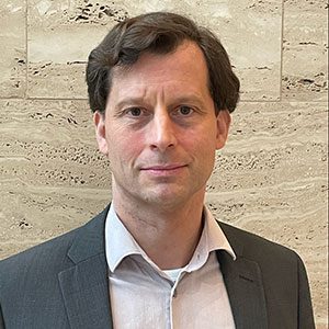 Maximilian Maischein speaking at Seamless Europe