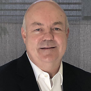 Simon Zettl speaking at Submarine Networks World EMEA