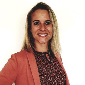 Esther Bolster speaking at Total Telecom Congress