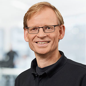 Markus Hacke speaking at Total Telecom Congress