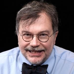 Dr Peter Hotez participating on the Advisory Board for World Vaccine Congress
