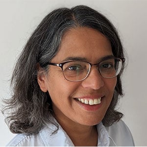 Antoneta Horbury speaking at Asphalt World UK