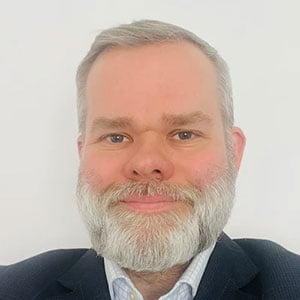 Gareth Day speaking at Asphalt World UK