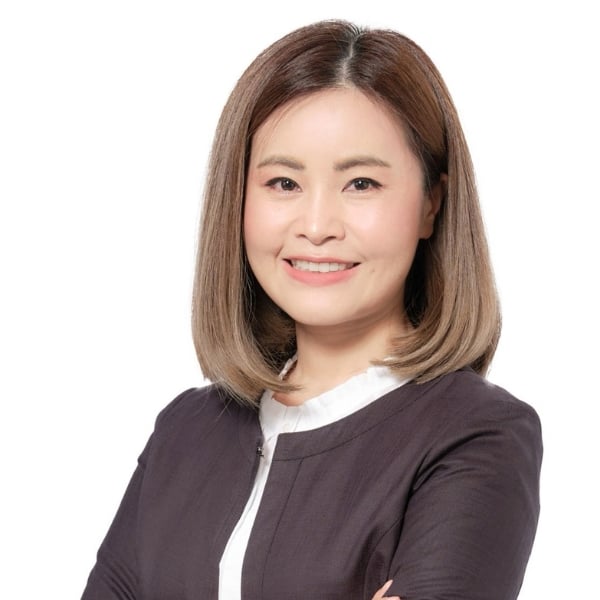 Paweena Jariyathitipong speaking at Aviation Festival Asia