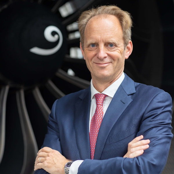 Richard Nuttall speaking at Aviation Festival Asia