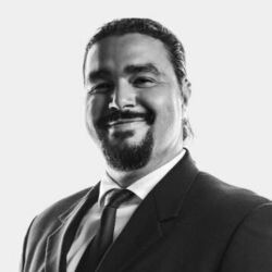 Bernardo Raymundo speaking at EV Charging Summit, Las Vegas