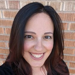 Jessie Lund speaking at EV Charging Summit, Las Vegas