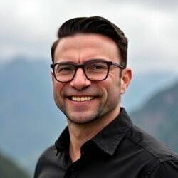 Josh Rodriguez speaking at EV Charging Summit, Las Vegas