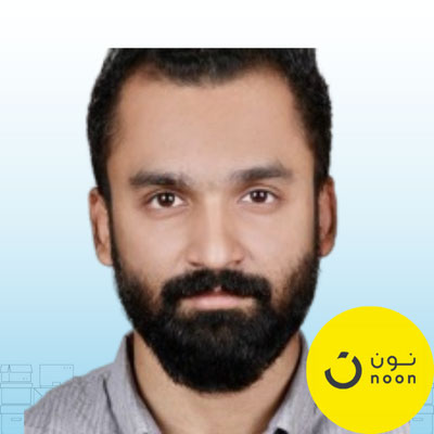 Syed Muhammad Fauz Ul Azeem speaking at Home Delivery Saudi Arabia