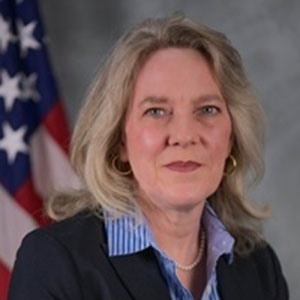 Carolyn Bayer-Broring speaking at Identity Week America