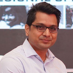 Kapil Jambhulkar   speaking at Identity Week Asia