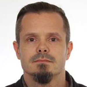 Christoffer Bonn speaking at Identity Week
