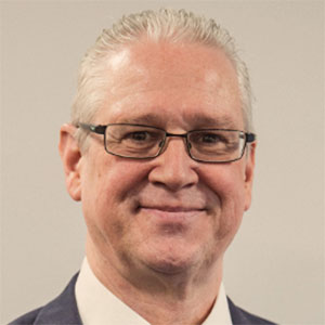 Hans de Moel speaking at Identity Week