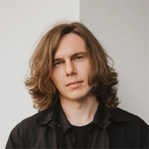 Sergei Fedorov speaking at Identity Week