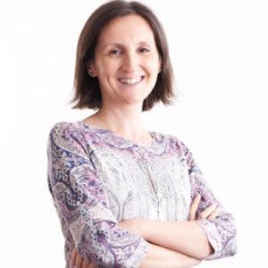Neslihan Kocak speaking at the Marketing & Sales Show ME