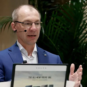 Magnus Gustafson speaking at MOVE America