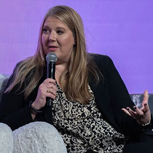 W. Celeste Stragand speaking at MOVE America