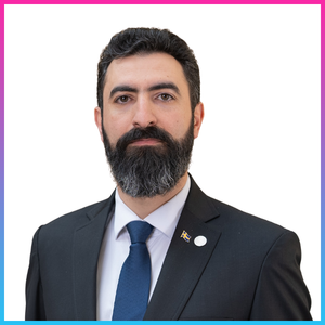 Rashid Farivar speaking at MOVE ME