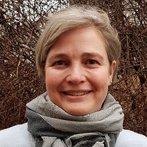 Marianne Koller speaking at MOVE