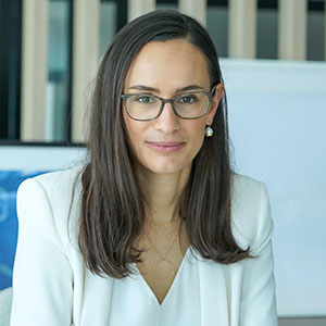 Clemence Dutertre speaking at Seamless Middle East