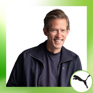 Johan Kuhlo speaking at Shop Arabia