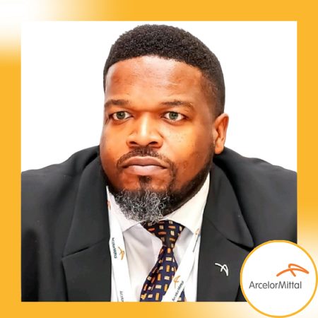Franck Wandji speaking at Solar & Storage Live Cape Town