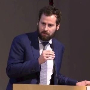  Tommaso Barbetti speaking at Solar & Storage Live