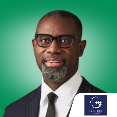  Akinwole Omoboriowo speaking at Solar & Storage Live Africa