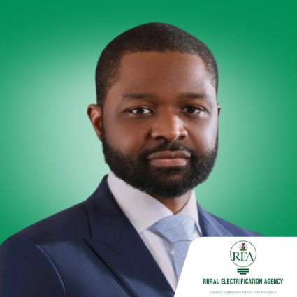  Olufemi Akinyelure speaking at Solar & Storage Live Africa