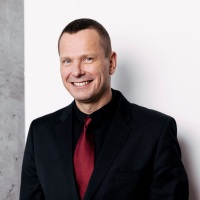 Riaan Dreyer | Chief Digital and Data Officer | Íslandsbanki » speaking at Seamless Europe