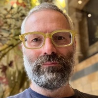 Jon Halle | CEO | Big Solar Coop » speaking at Solar & Storage Live UK