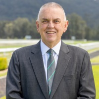 Mark Holton