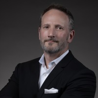 Darrin Hill | Director, Marketing - Technology & Innovation | Magna » speaking at MOVE America