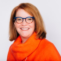 Dr Kelly Moore