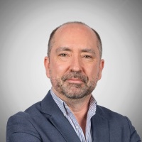 Phil Hart | Chief Researcher, Renewable and Sustainable Energy Research Center | Technology Innovation Institute » speaking at Solar Middle East 26