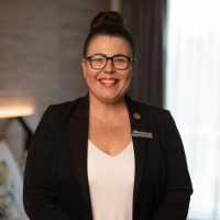 Alicia Szerszyn | Sales and Marketing Manager | Paradise Resort Gold Coast » speaking at NoVacancy